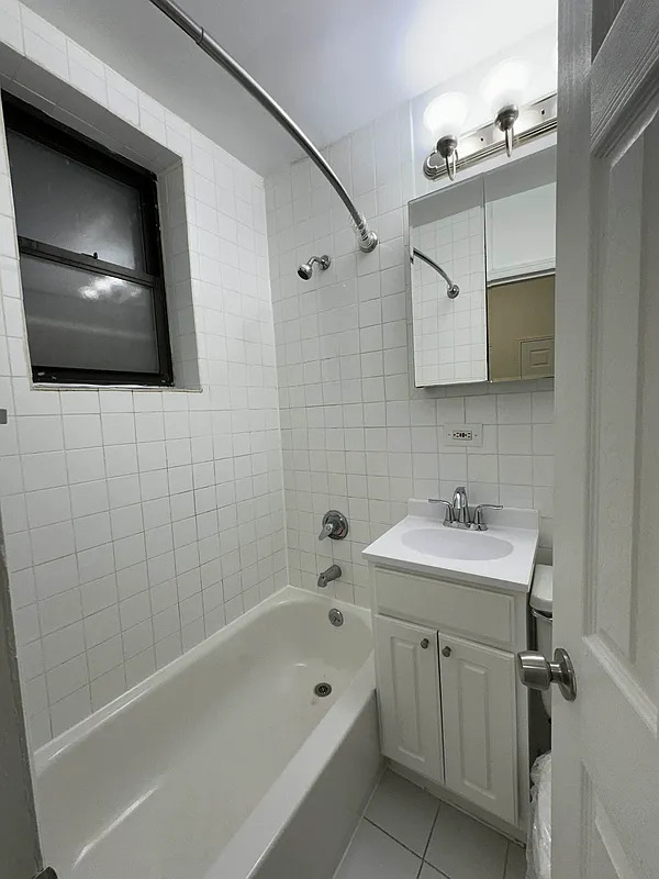 434 East 89th Street - Photo 4