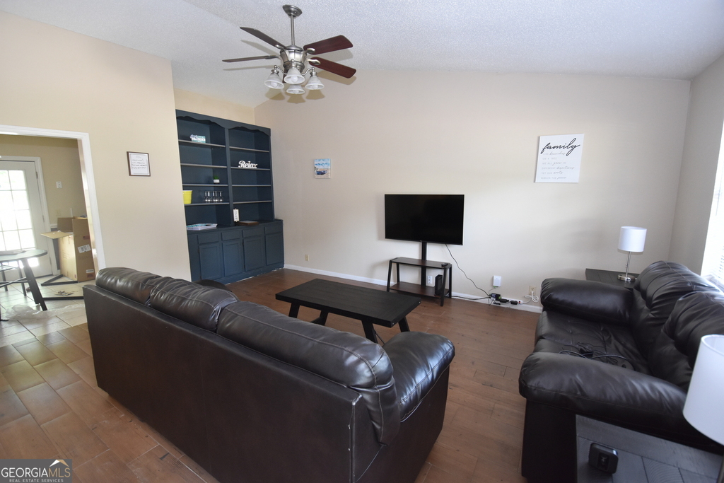 413 Sunnyside Drive - Photo 5