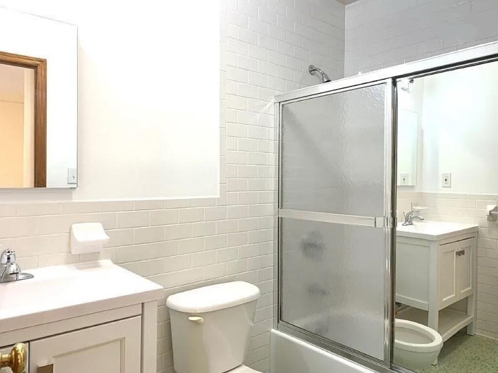 45-48 47 Street - Photo 4