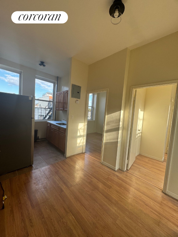 74 Stanhope Street - Photo 1