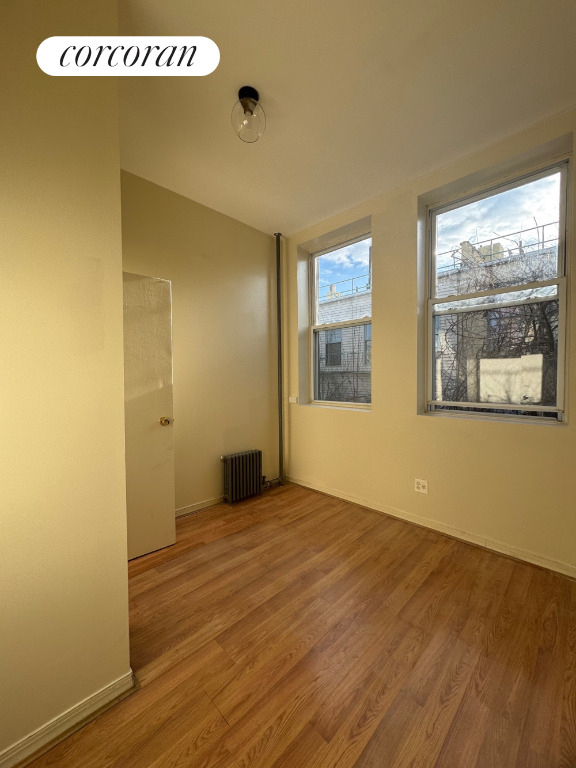 74 Stanhope Street - Photo 2