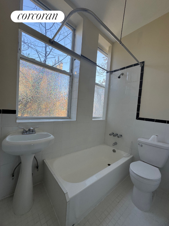 74 Stanhope Street - Photo 5