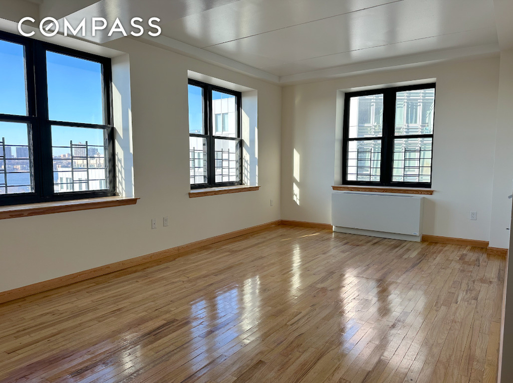 540 W 53rd Street - Photo 1