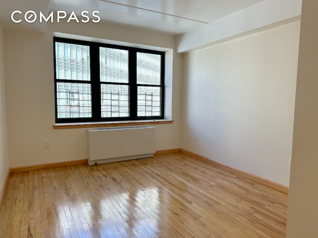 540 W 53rd Street - Photo 5