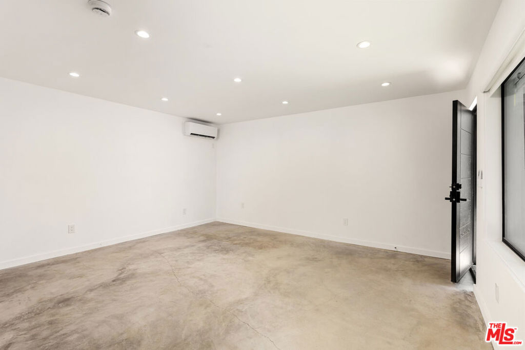 2614 Kansas Avenue - Photo 5