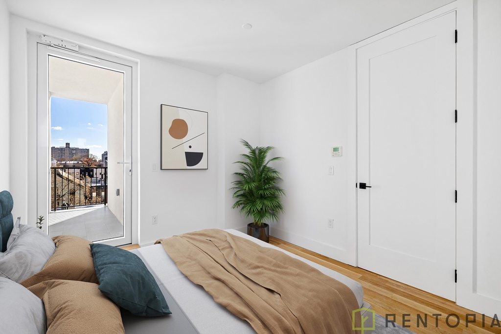 188 Ainslie Street - Photo 5