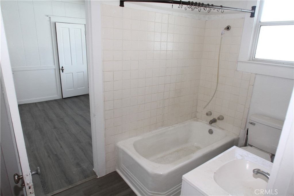 412 D Street - Photo 6