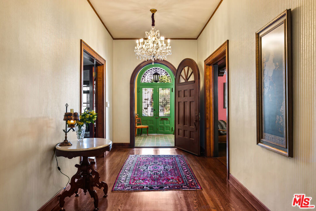 3162 2nd Avenue - Photo 3
