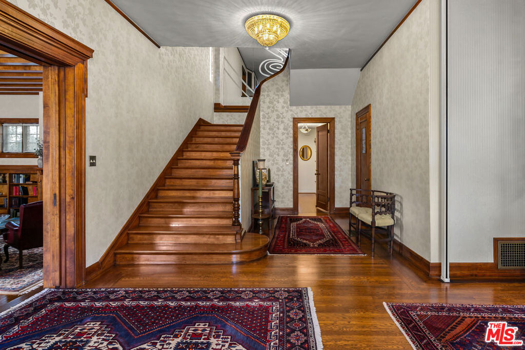 3162 2nd Avenue - Photo 10