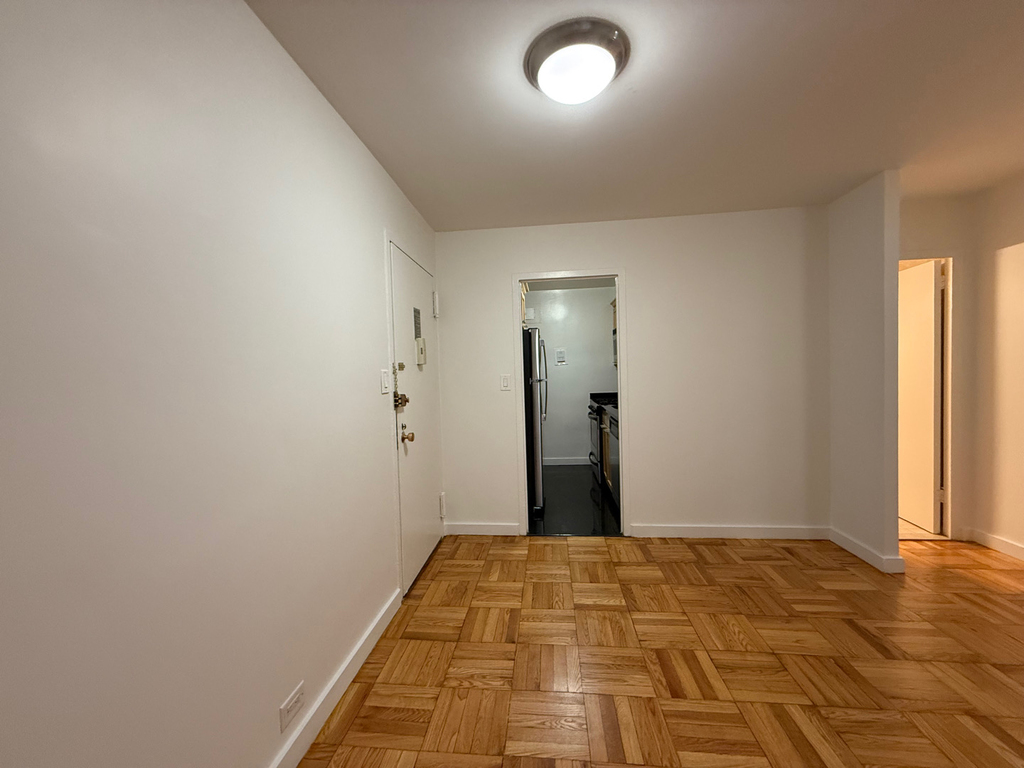 145 4th Avenue - Photo 5