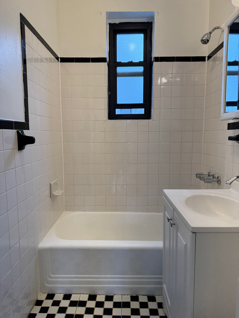 21-6 33rd Street - Photo 9