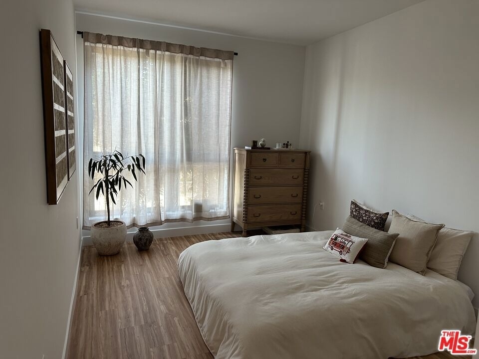11600 National Boulevard - Photo 12