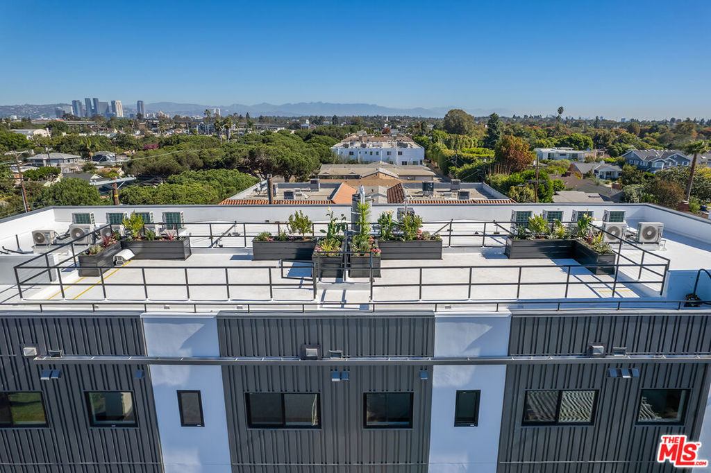 11600 National Boulevard - Photo 21