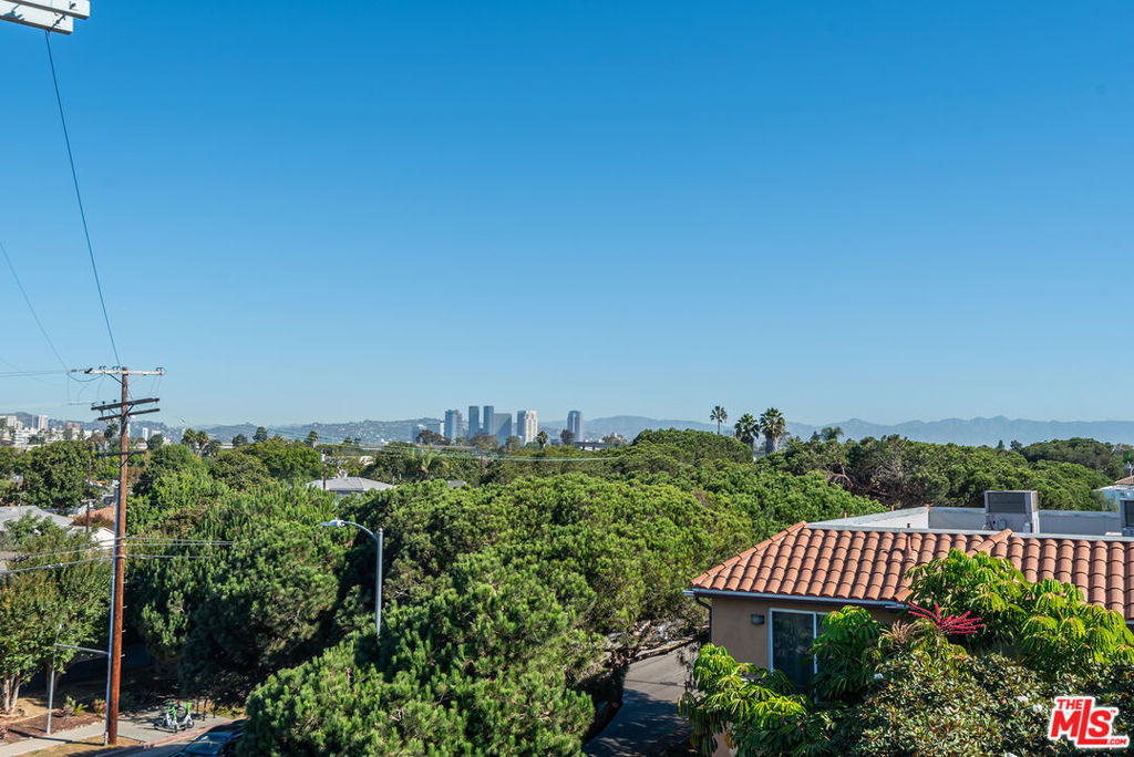 11600 National Boulevard - Photo 17