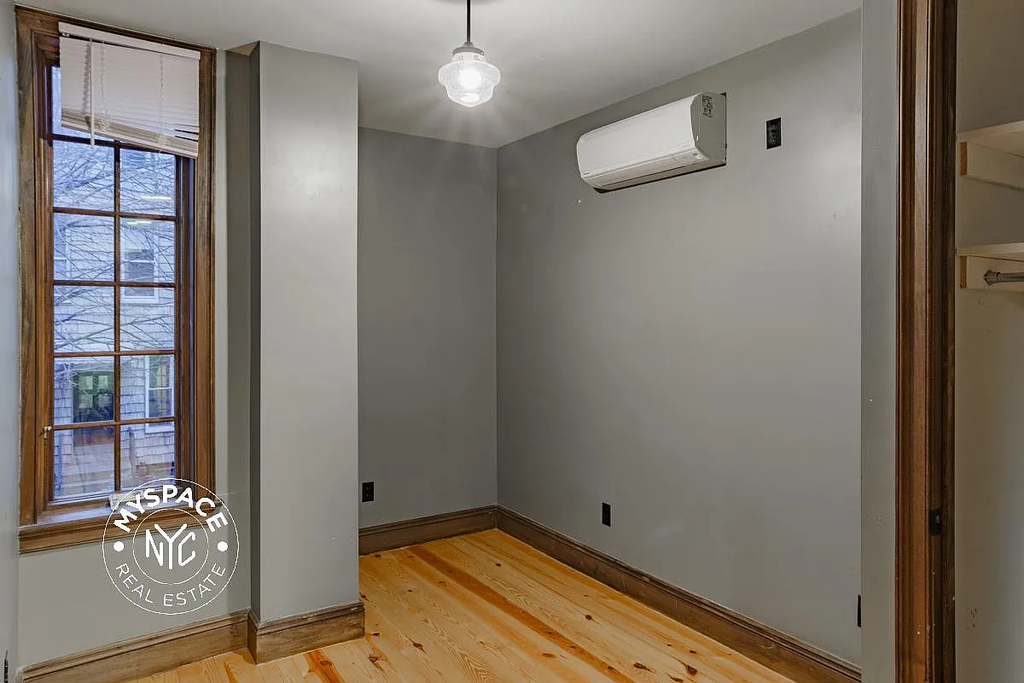 45 Newel Street - Photo 11