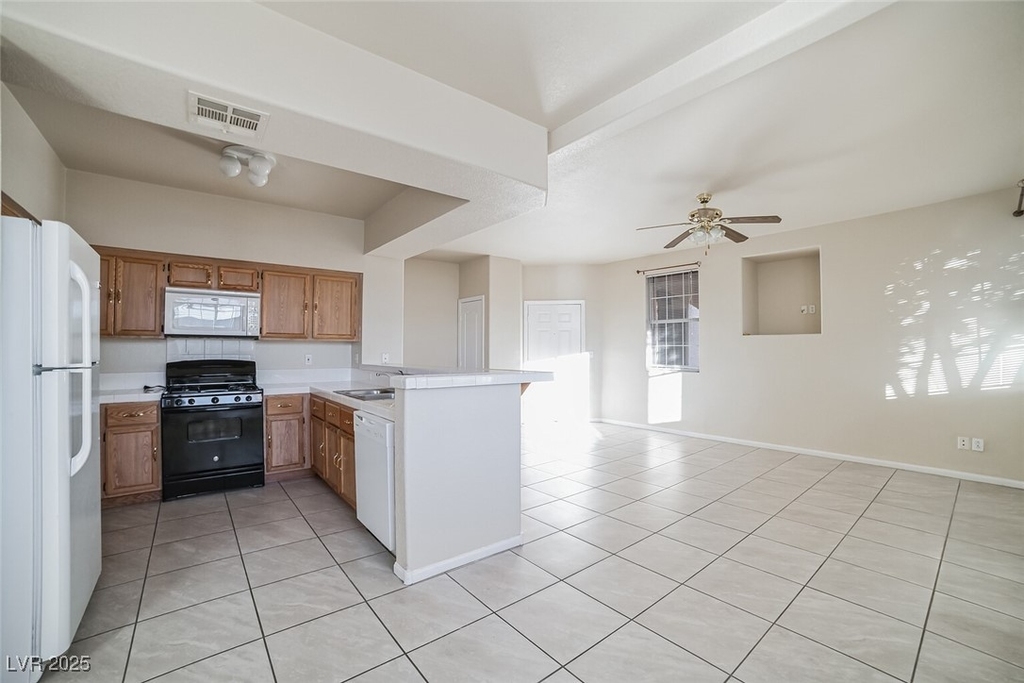 1504 Truett Street - Photo 4