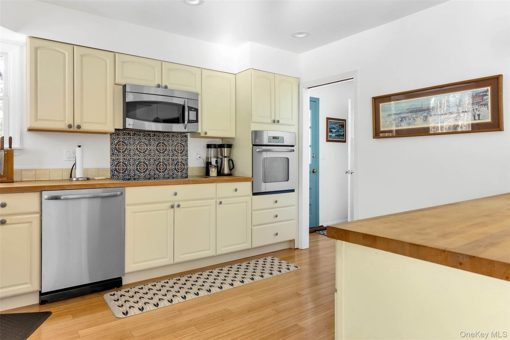 485 Pine Road - Photo 8