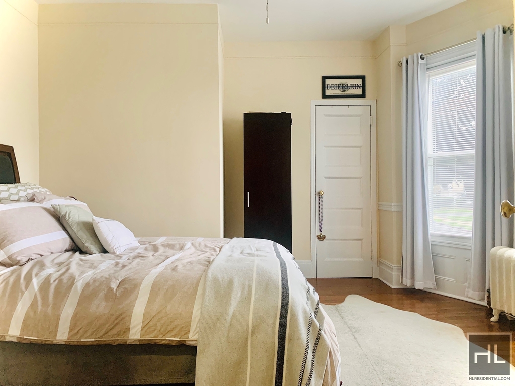 Shonnard Place - Photo 3