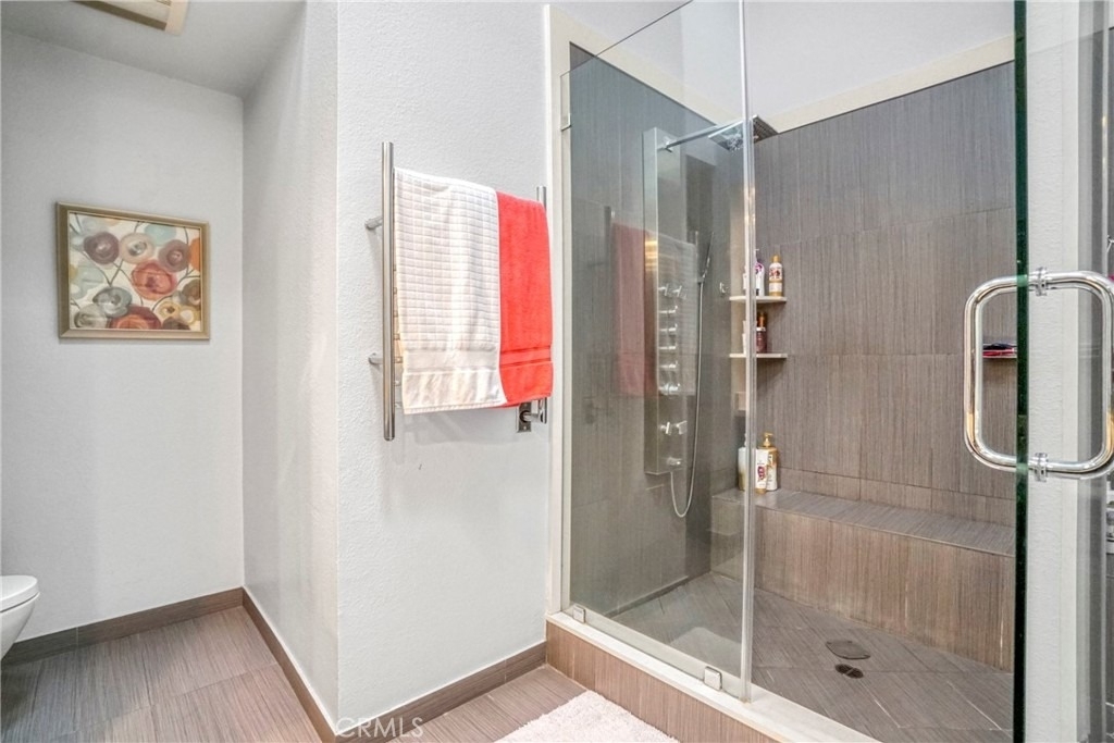 18730 Hatteras Street - Photo 32