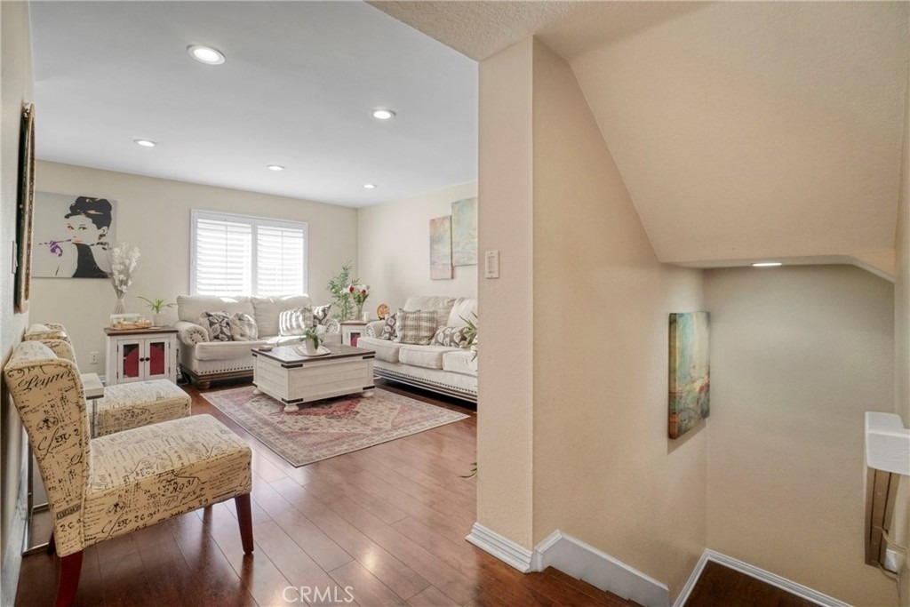 18730 Hatteras Street - Photo 16