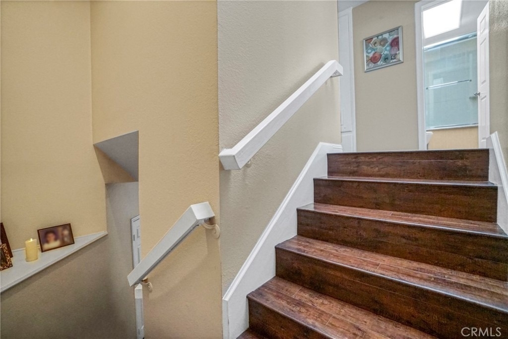 18730 Hatteras Street - Photo 4