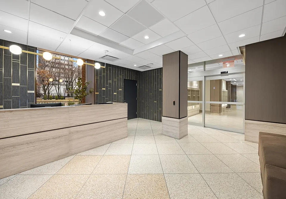 2nd Avenue - Photo 5