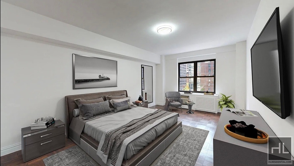 East 57 Street - Photo 1