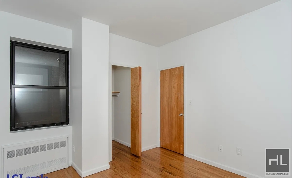 East 84th Street - Photo 5