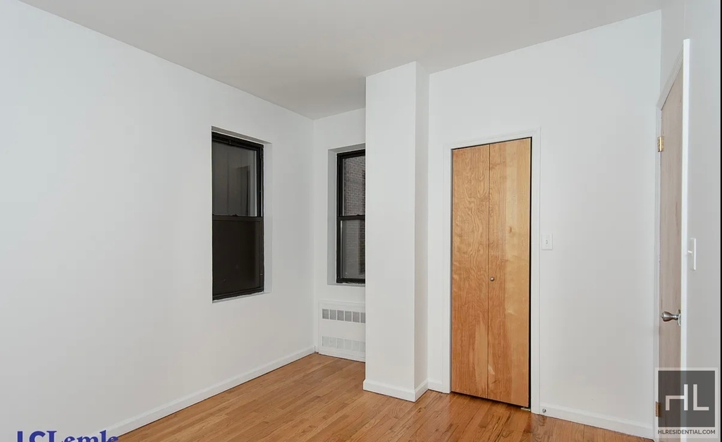 East 84th Street - Photo 3