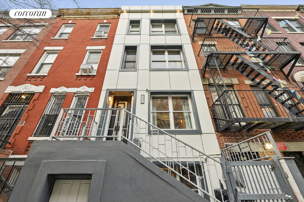 557 W 159th Street - Photo 10