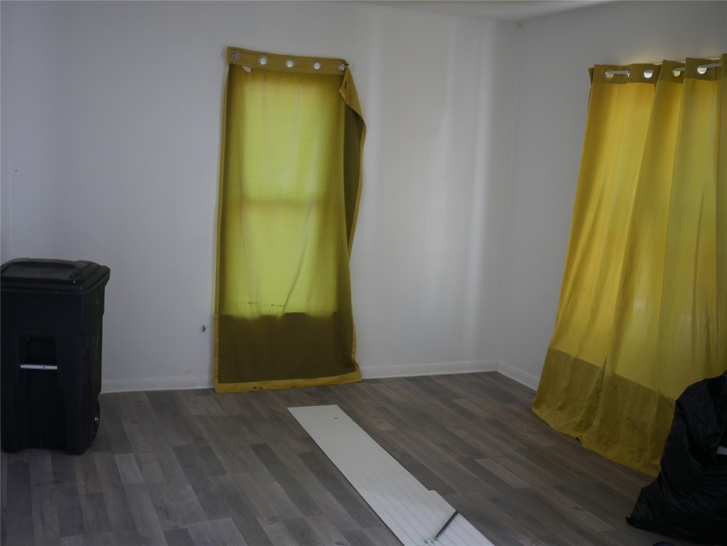 6 Tracy St Apt 2 - Photo 1