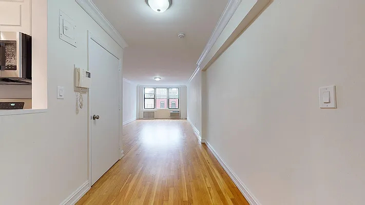 West 13th Street - Photo 2