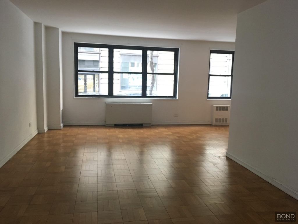 96 Fifth Avenue - Photo 4