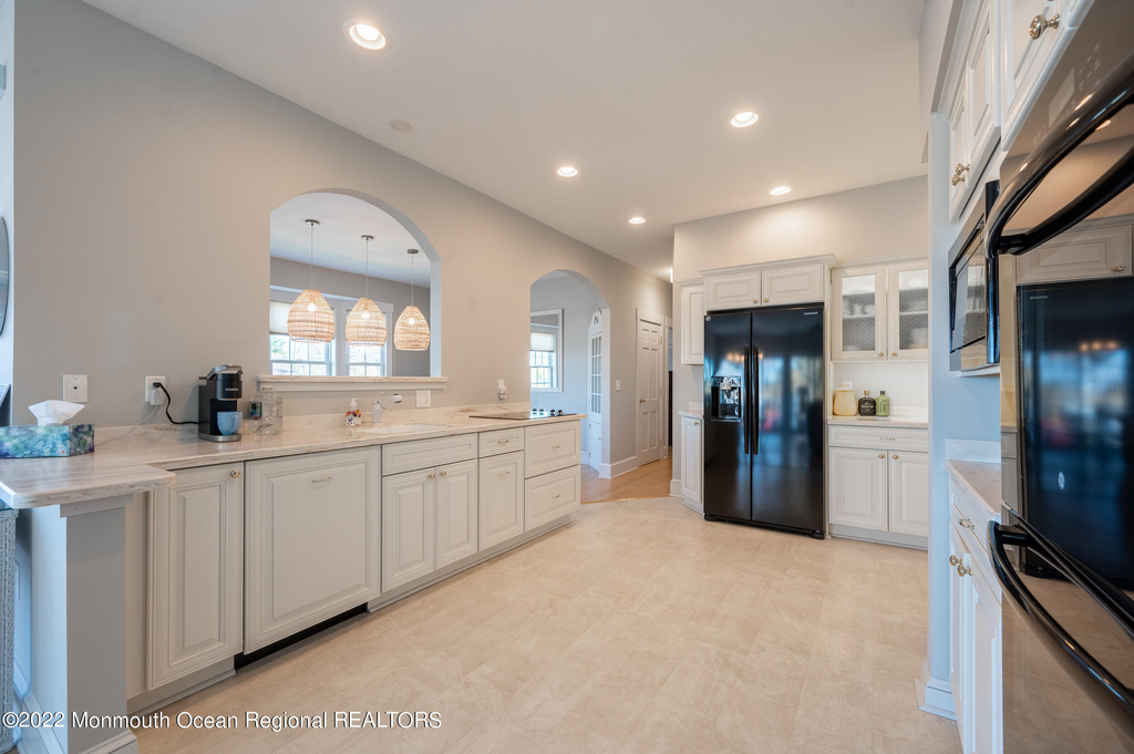 128 Park Avenue - Photo 9