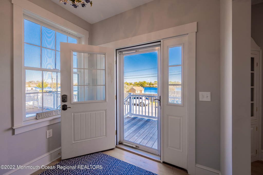 128 Park Avenue - Photo 2