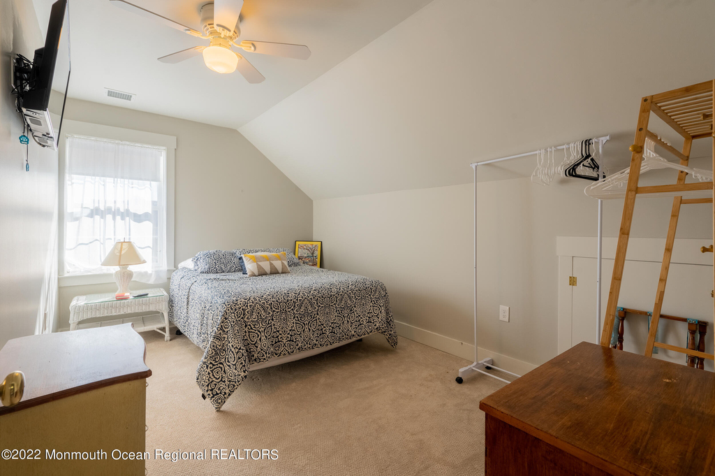128 Park Avenue - Photo 23
