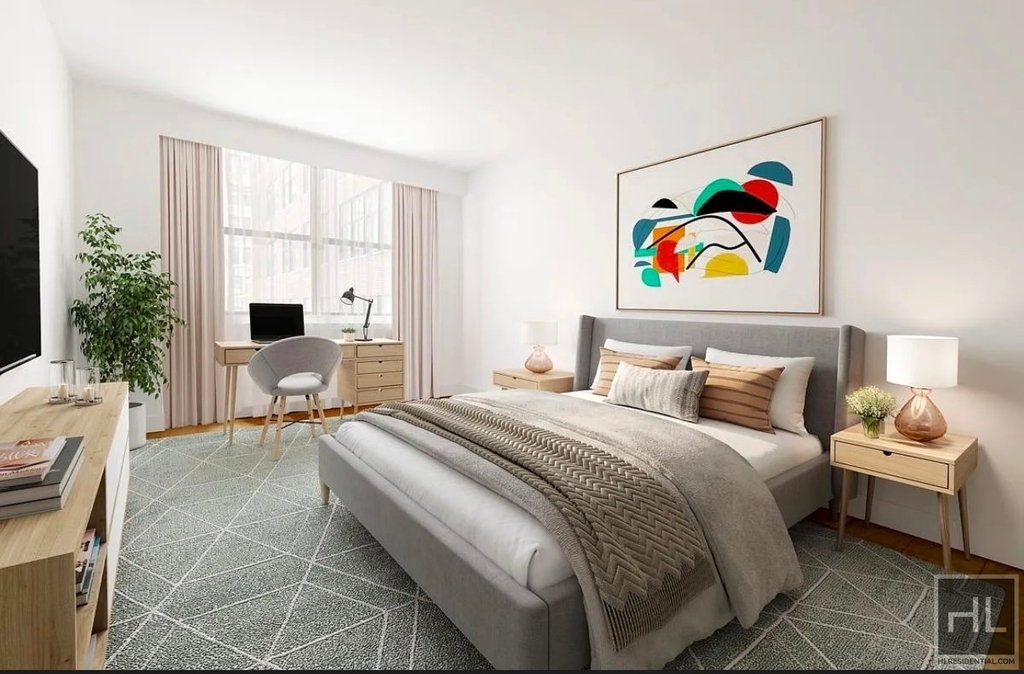 East 46th Street - Photo 1