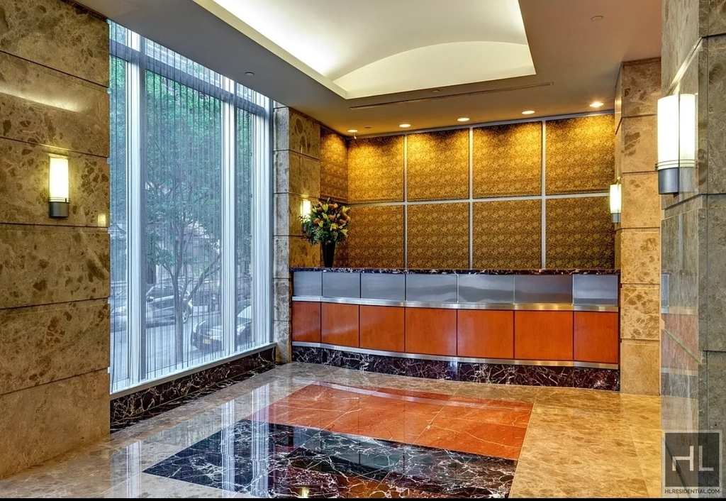 Lexington Avenue - Photo 12