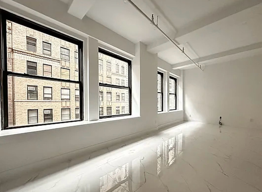 248 West 35th Street - Photo 1