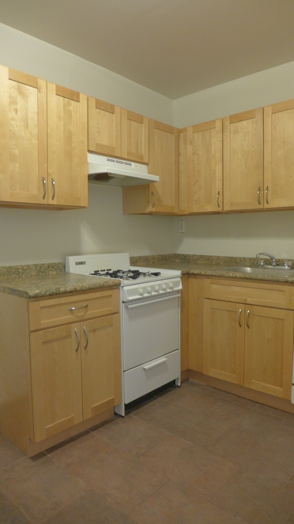 171 East 89th Street - Photo 4