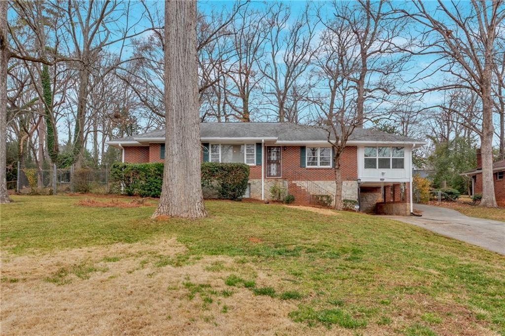2032 Garden Circle - Photo 0