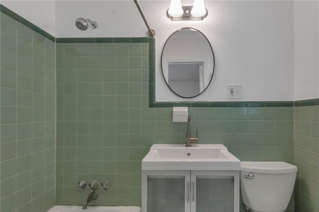 2032 Garden Circle - Photo 9