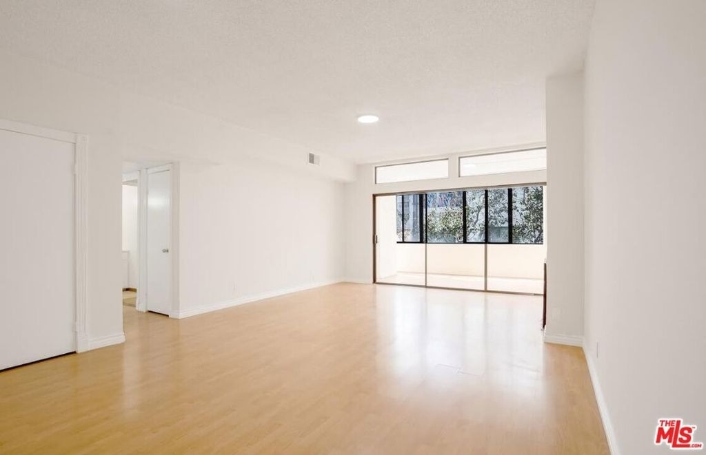 729 S Hobart Boulevard - Photo 7
