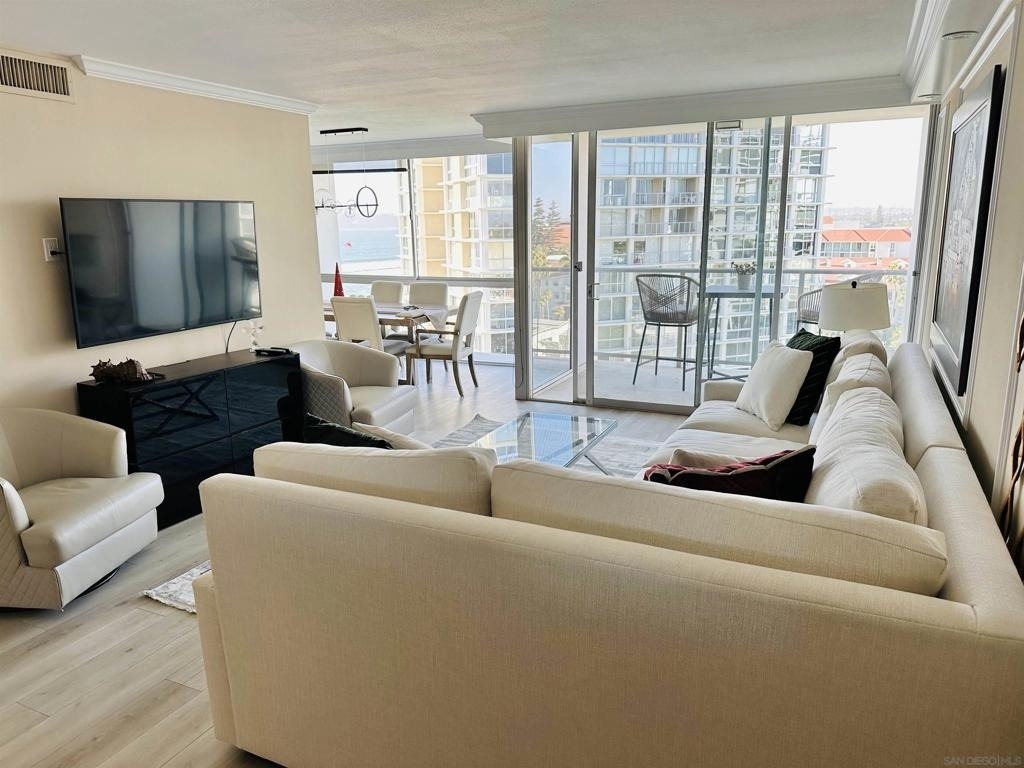 1730 Avenida Del Mundo - Photo 5