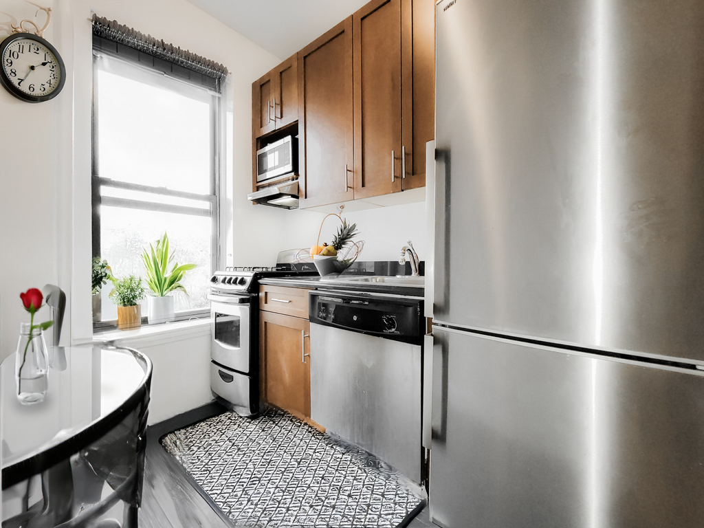 310 East 19th Street - Photo 1