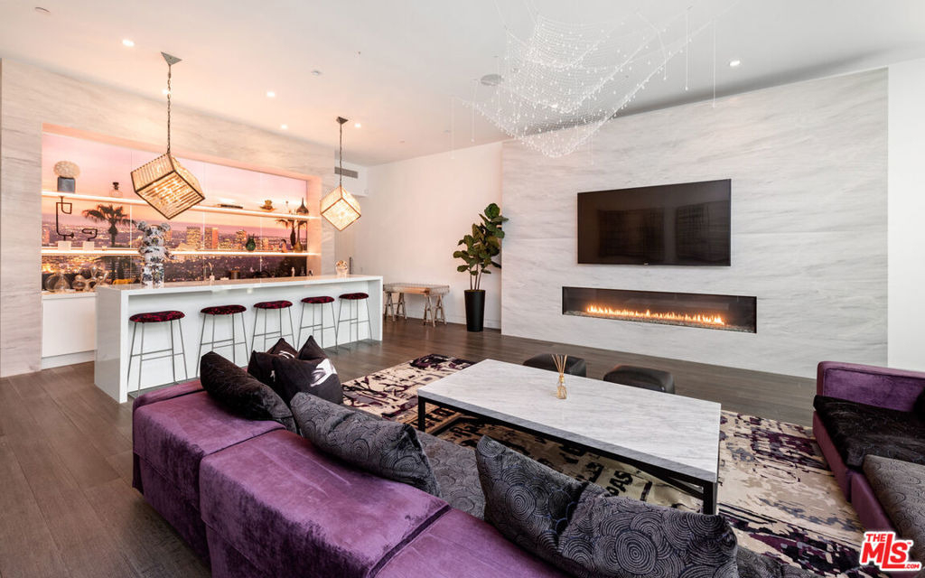 1814 N Doheny Drive - Photo 43