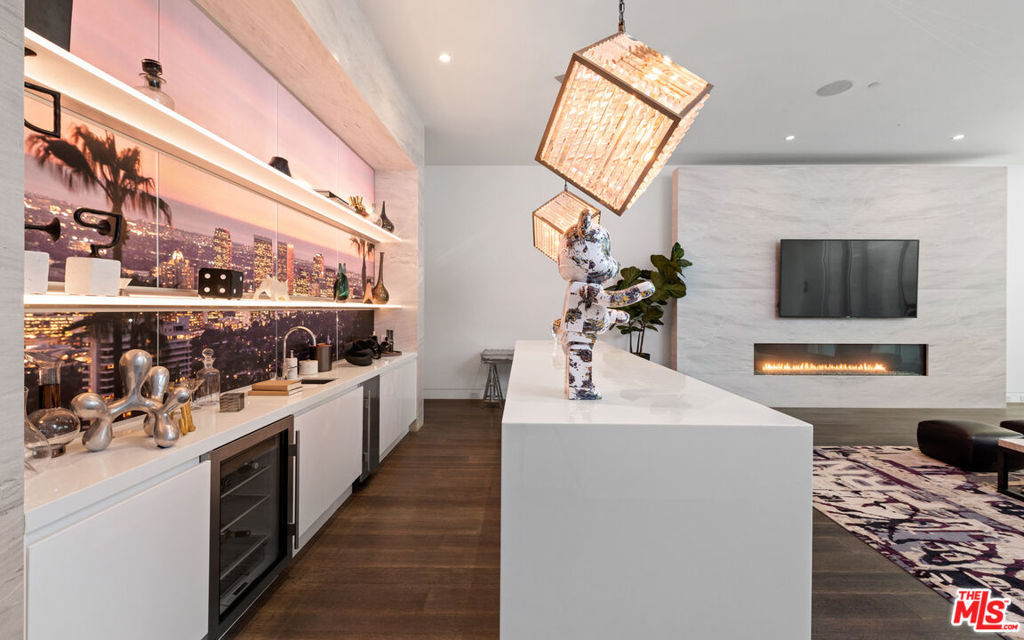 1814 N Doheny Drive - Photo 44