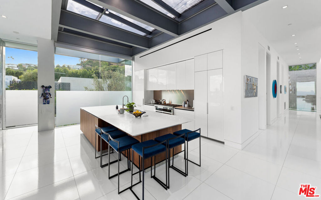 1814 N Doheny Drive - Photo 53