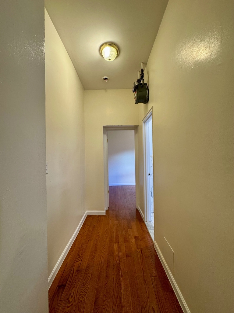 515 West 111th Street - Photo 6
