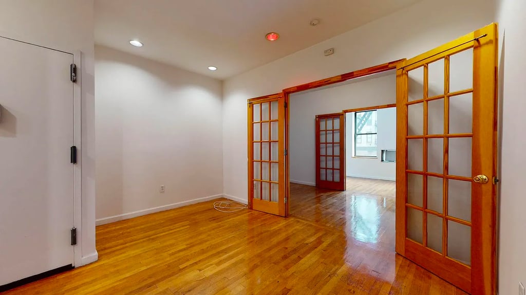  East 13th Street - Photo 1